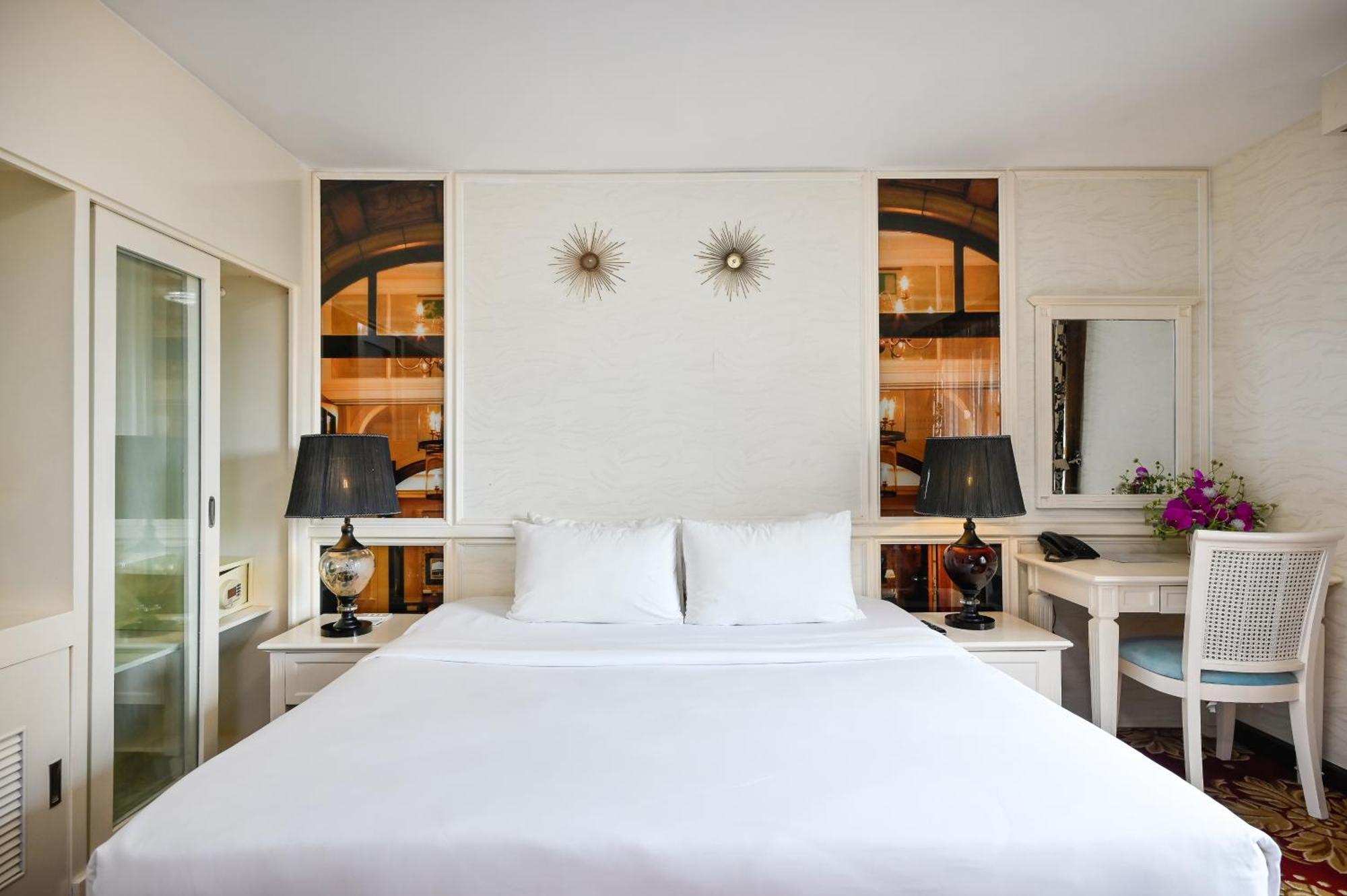 California Saigon Hotel & Rooftop Pool Ciudad Ho Chi Minh  Exterior foto