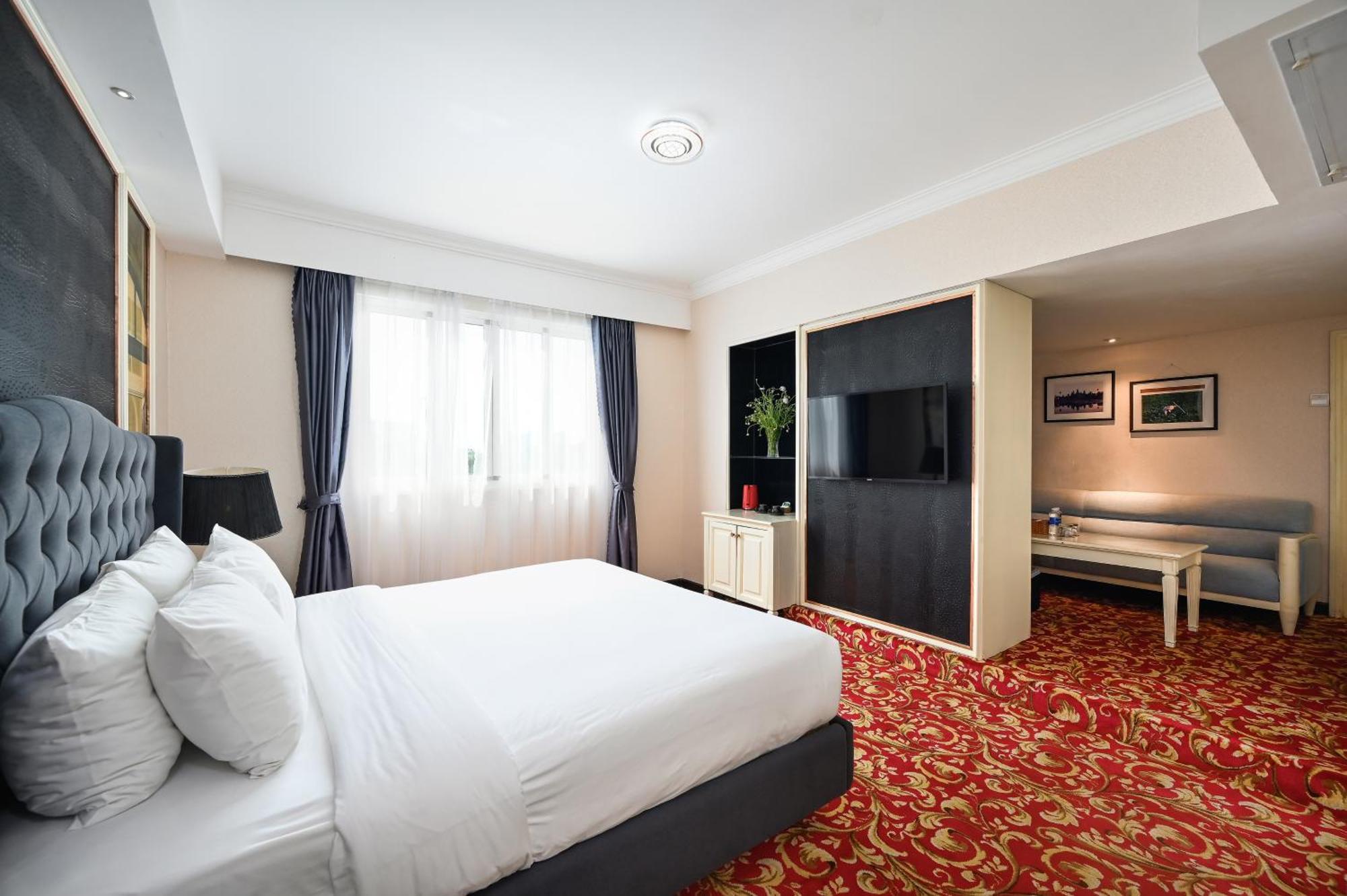 California Saigon Hotel & Rooftop Pool Ciudad Ho Chi Minh  Exterior foto