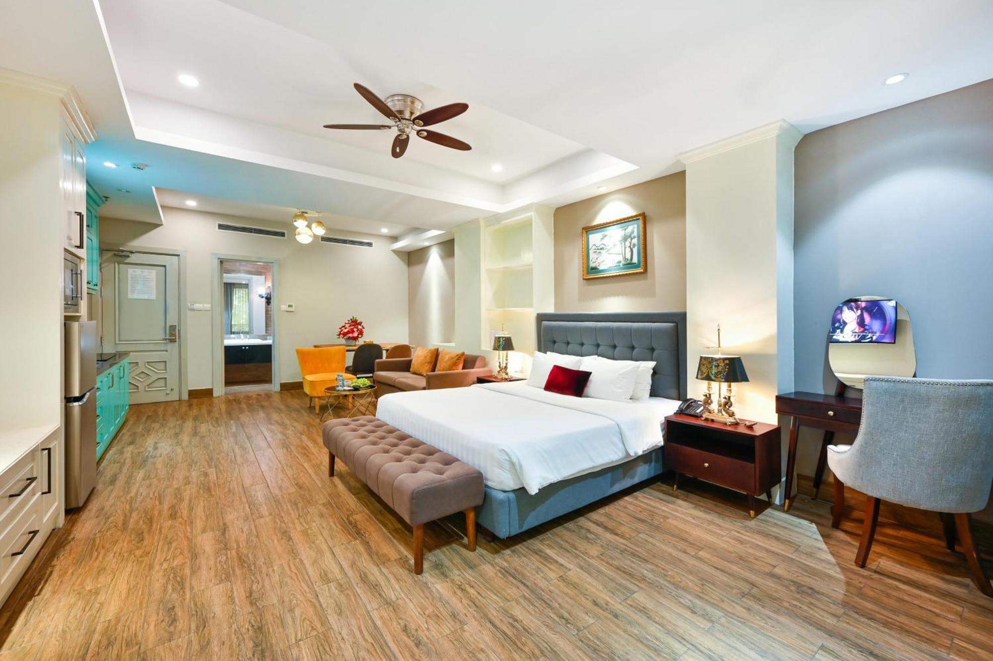 California Saigon Hotel & Rooftop Pool Ciudad Ho Chi Minh  Exterior foto
