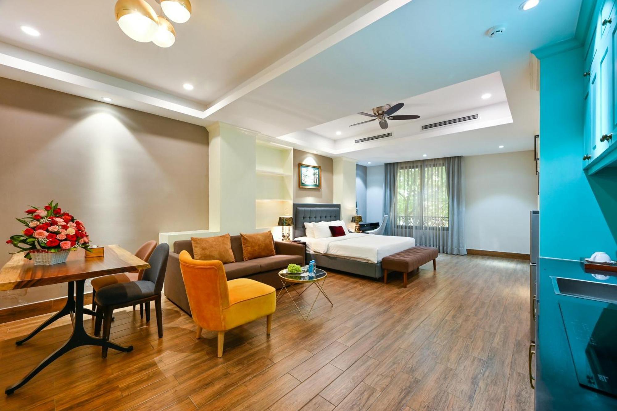 California Saigon Hotel & Rooftop Pool Ciudad Ho Chi Minh  Exterior foto