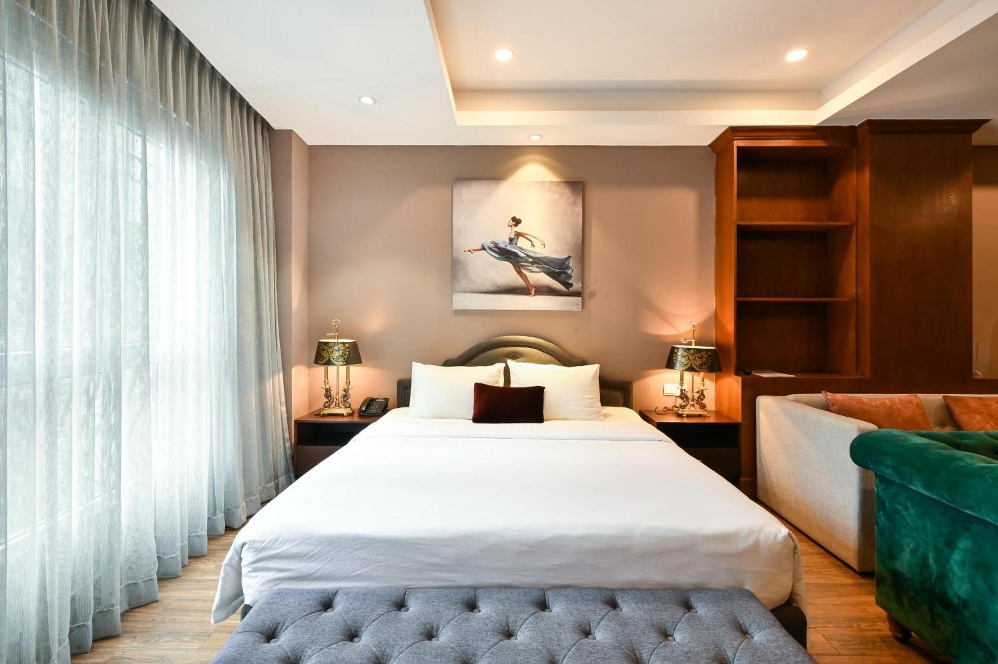 California Saigon Hotel & Rooftop Pool Ciudad Ho Chi Minh  Exterior foto